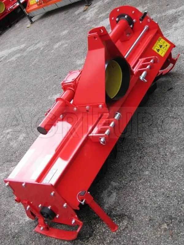fraise-tracteur-srie-medium-avec-dport-mcanique-agrieuro-ur-168-fraise-rotative-tracteur-agrieuro-ur-168-4328_1_1663941623_IMG_632dbbf70cf29.jpg